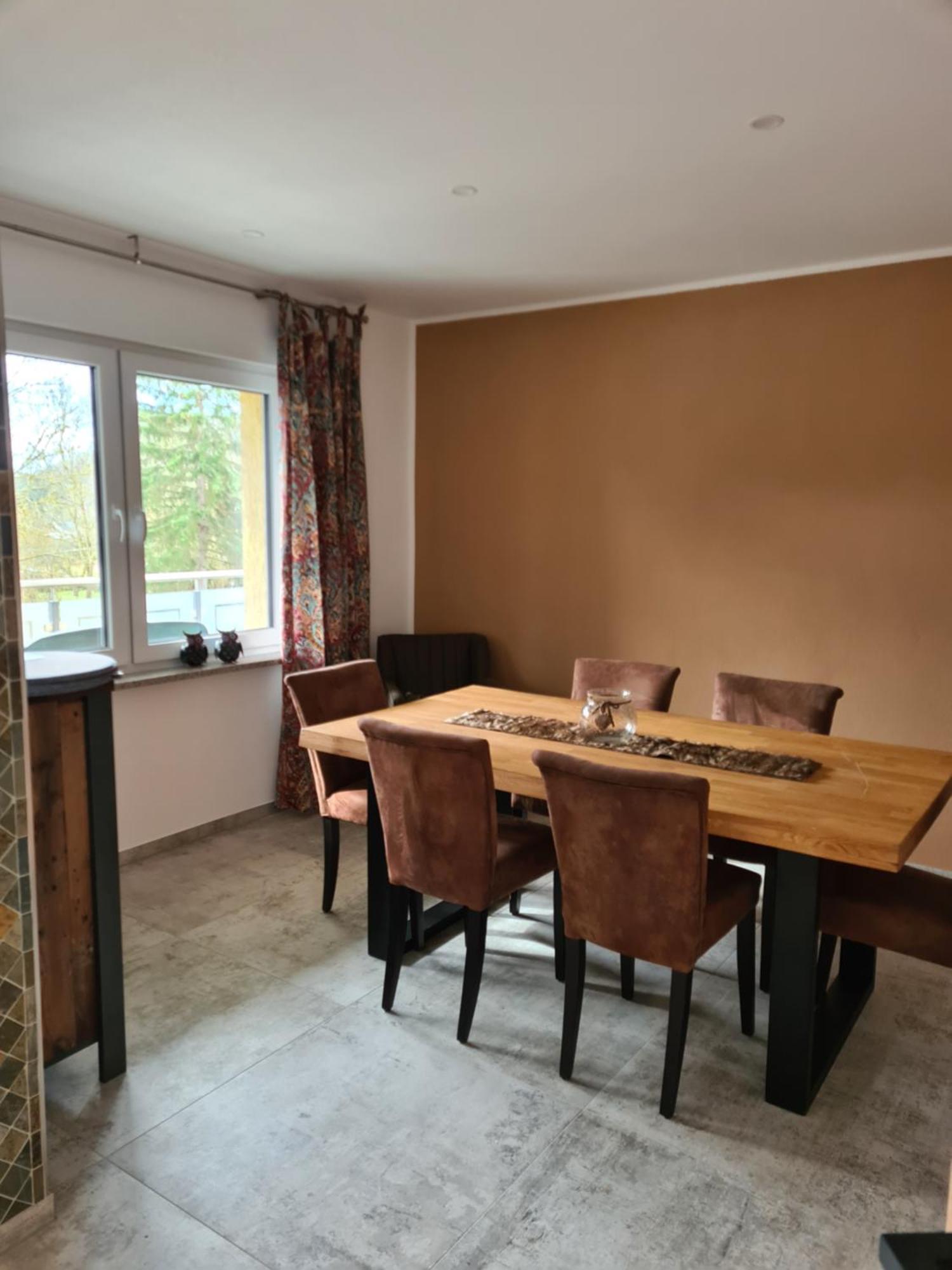 Ferienwohnung Burgblick Pelm 外观 照片